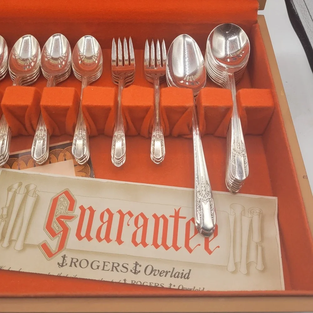 Vtg 8 Pl‎ Setting Rogers IS Reflection Silver Plate Flatware 50 piece With Box